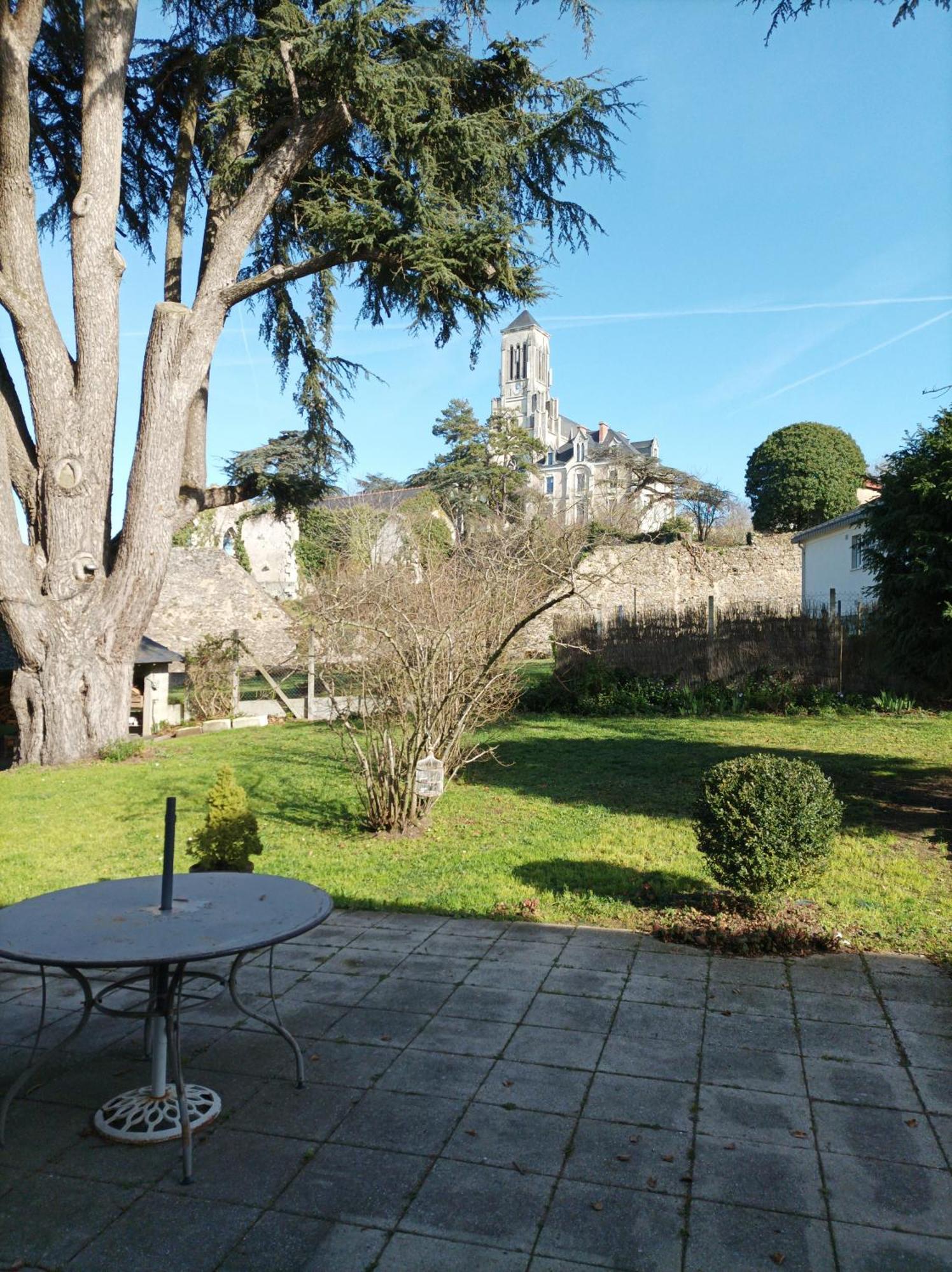Le Clos Du Prieure Montjean-sur-Loire Exterior photo